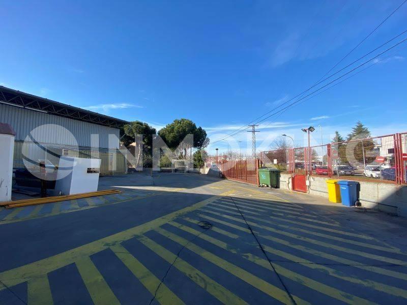 Foto de la propiedad Nave Industrial en Venta y Alquiler en Polígono La Estación, Pinto 